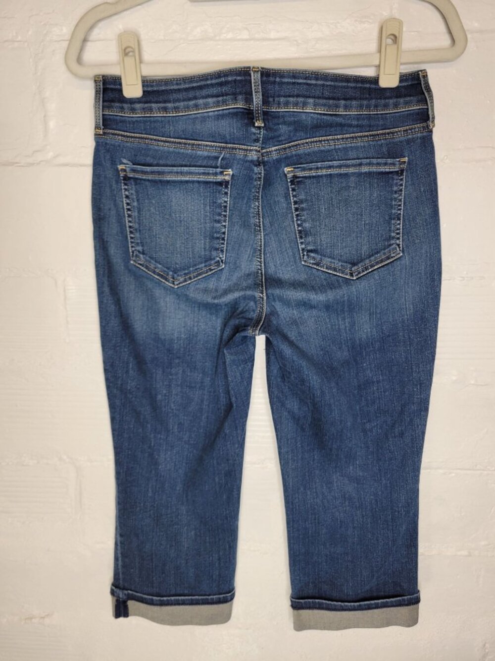 NYDJ Women's Size 4 Jeans Marilyn Straight Crop Cuffed - Picture 2 of 5